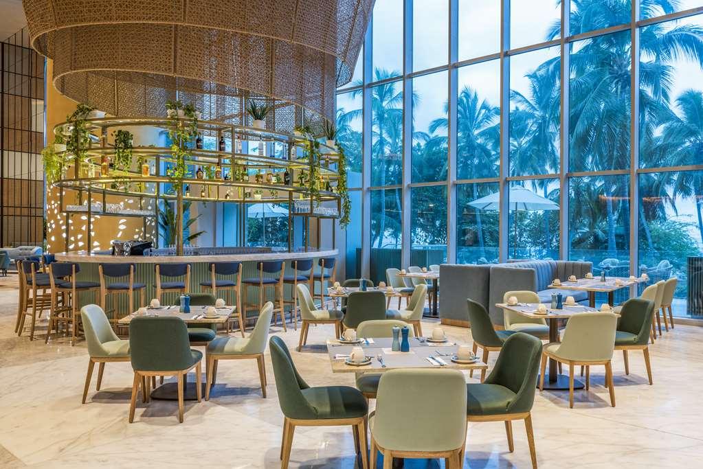 Hilton Santa Marta Hotel Restaurant photo
